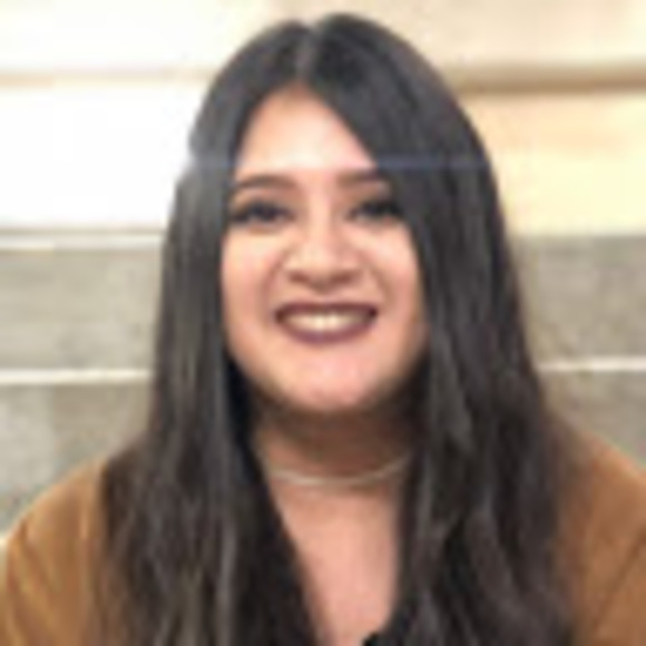 Meet your Posher, Kesia - Picture 1 of 1